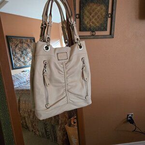 B Makowsky Cream color, Leather Satchel Shoulder Bag Purse
